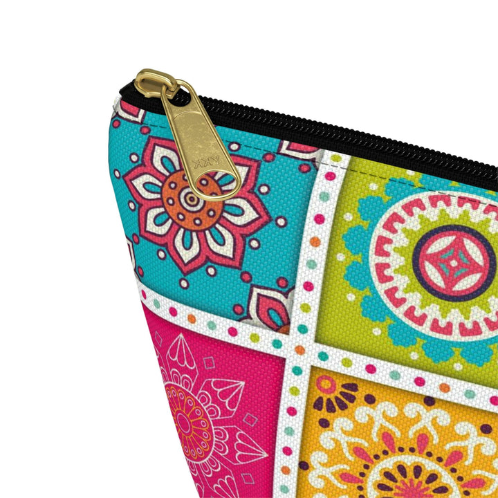 Pouch w T-bottom Moroccan Design - Souvenirs | Tours | Hotels | Restaurants