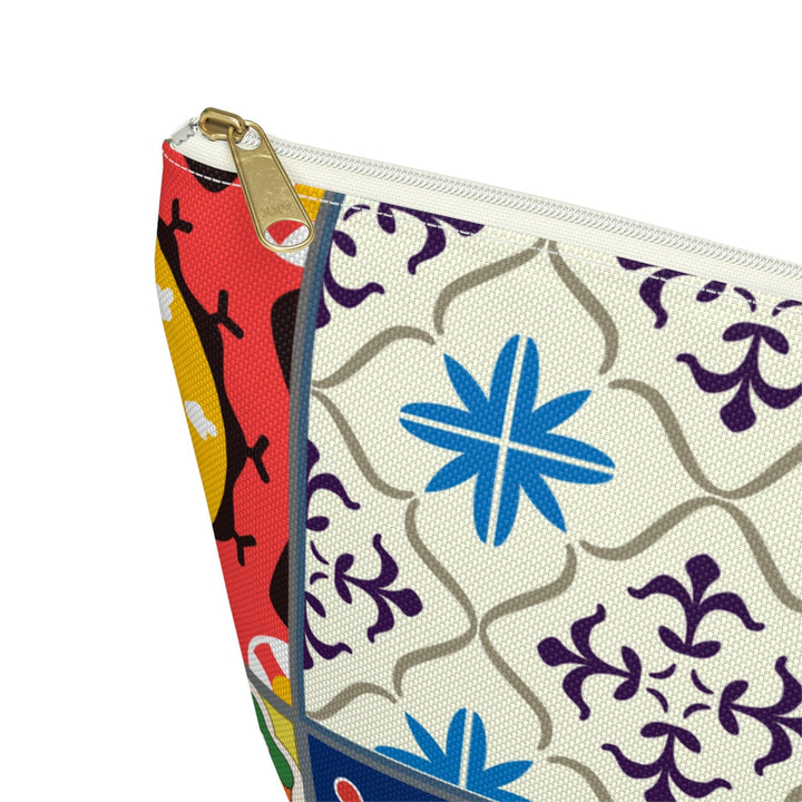 Colorful Accessory Pouch w T-bottom Moroccan Design - Souvenirs | Tours | Hotels | Restaurants