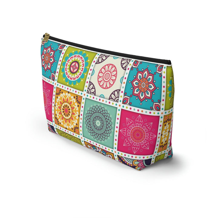 Pouch w T-bottom Moroccan Design - Souvenirs | Tours | Hotels | Restaurants